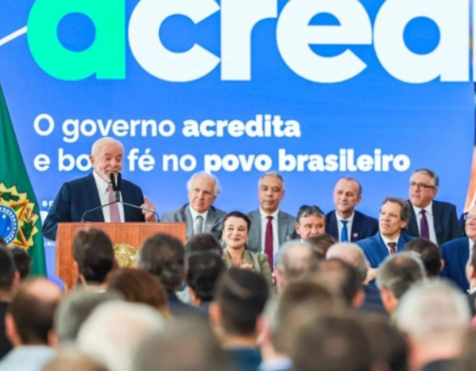 Governo anuncia cartão de crédito e débito para microempreendedores individuais