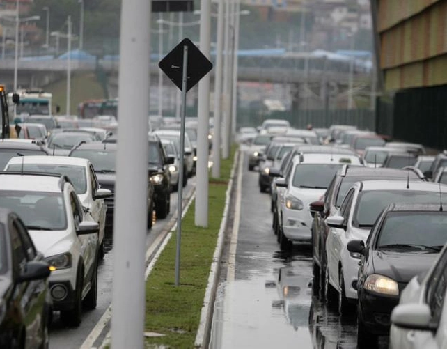 Confira os melhores caminhos para evitar trânsito causado por eventos em Salvador