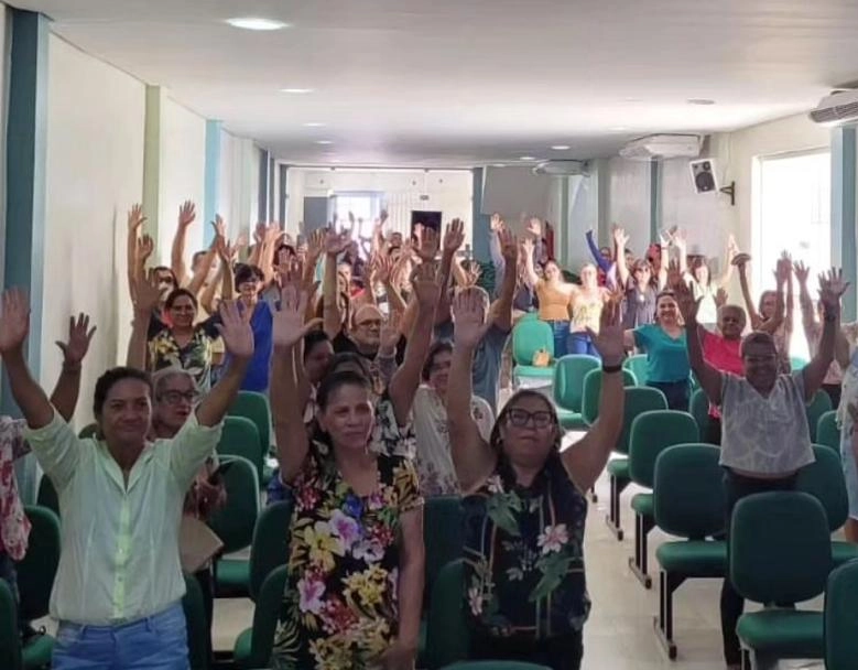 Professores anunciam paralisação das aulas