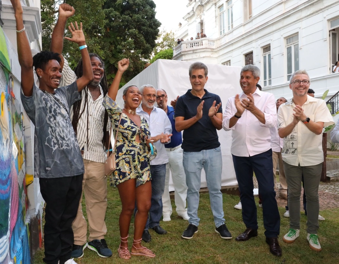 Governador visita MAC Bahia e confere programação gratuita de abertura do equipamento