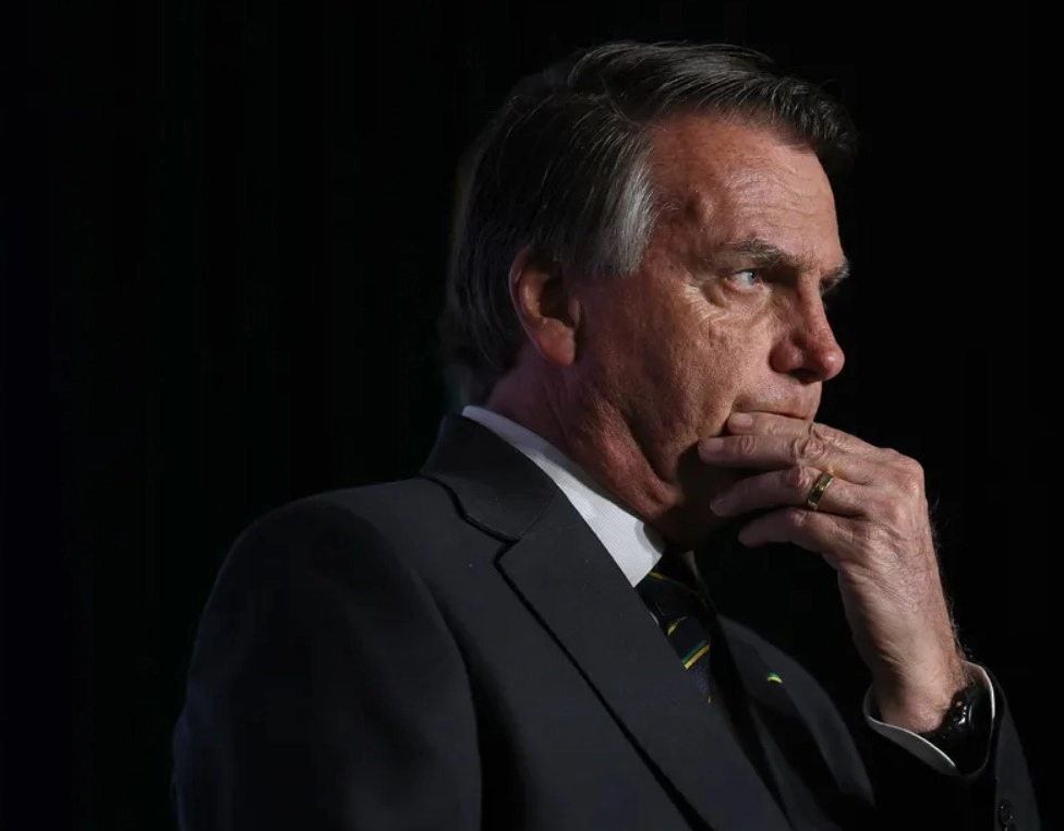 Ordem para fraudar cartão de vacina partiu de Jair Bolsonaro, diz PF