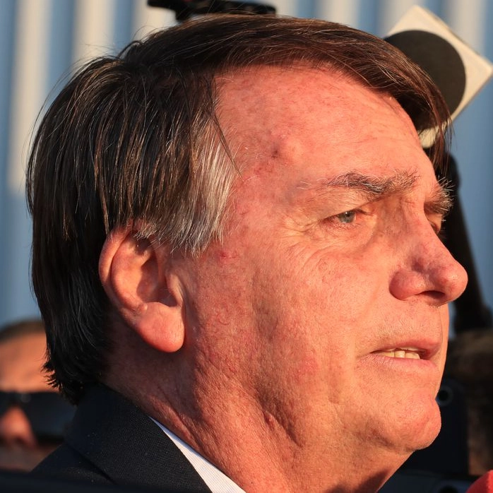 Bolsonaro é internado em Hospital de São Paulo para exame de rotina, diz advogado