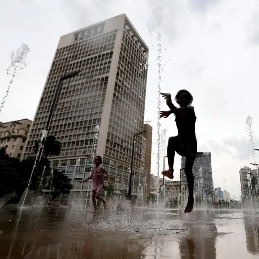 Onda de calor deve atingir o país nos próximos dias, alerta Inmet