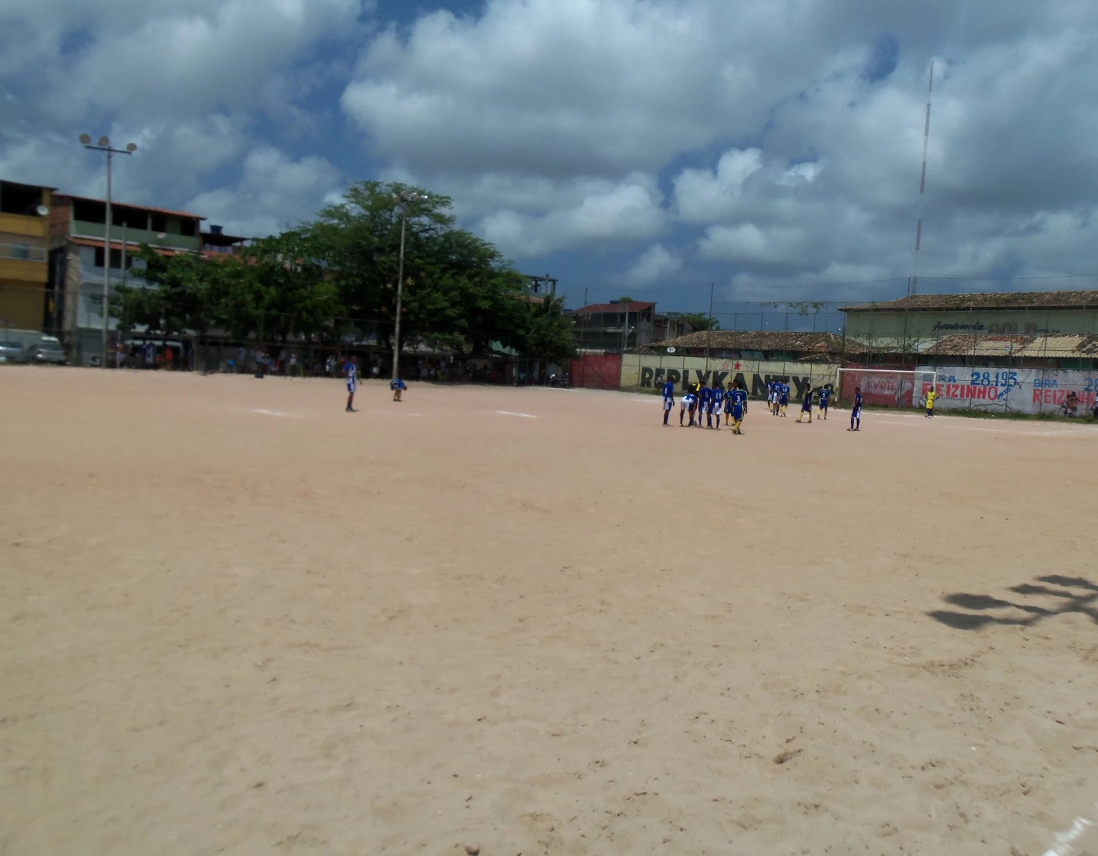 Homens são assassinados durante jogo de cartas no Campo do Lasca, em Salvador