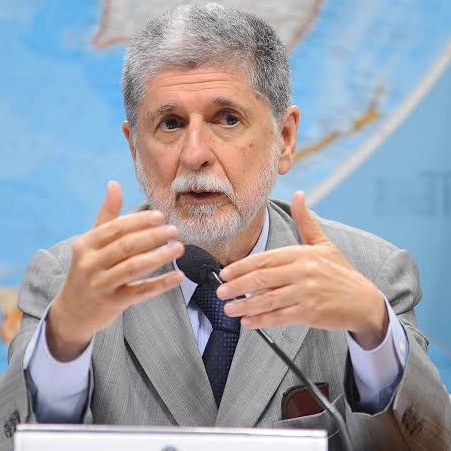 Celso Amorim defende novas eleições na Venezuela