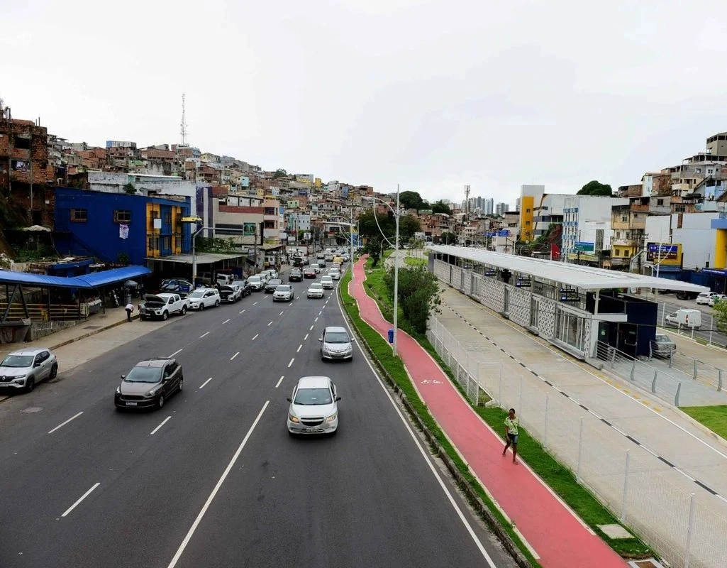 Abertura da Estação BRT Vasco da Gama é suspensa após furto de cabos de energia