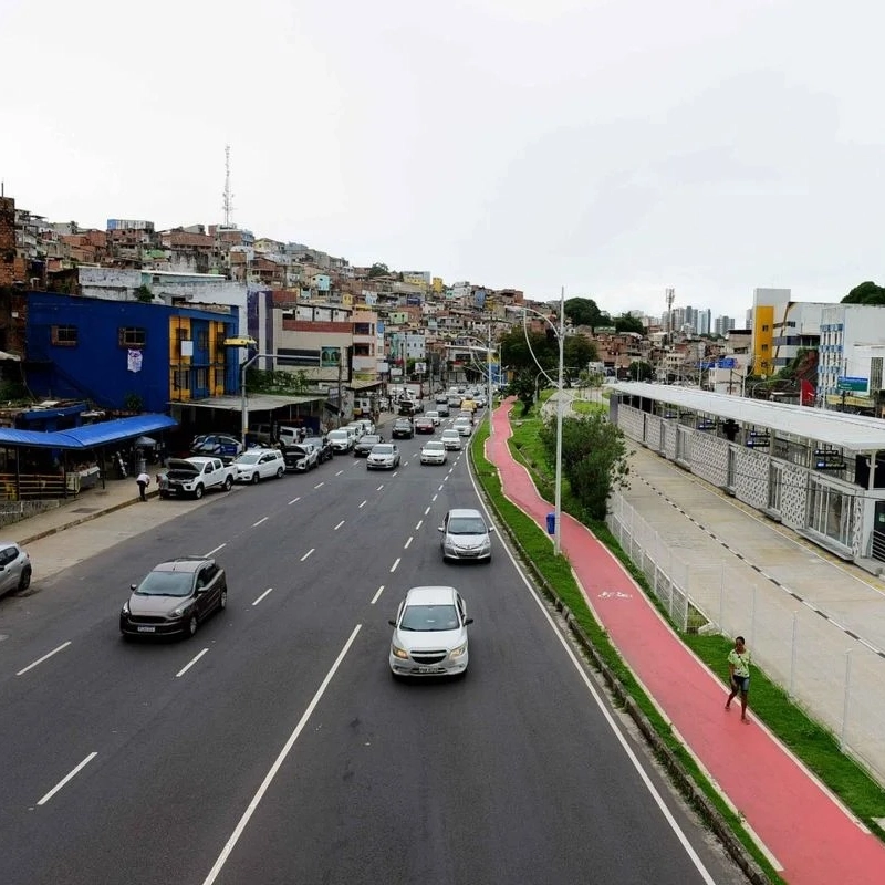 Abertura da Estação BRT Vasco da Gama é suspensa após furto de cabos de energia