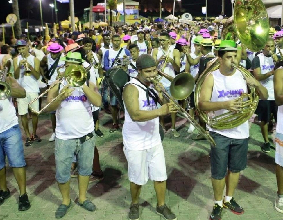 É hoje! Bloquinhos e fanfarras no circuito Sérgio Bezerra