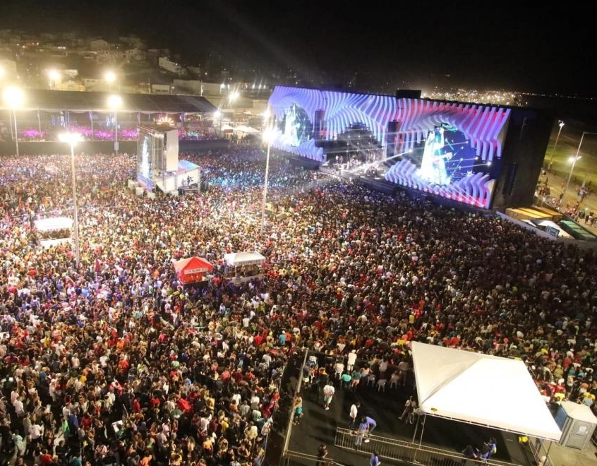 Festival Virada em Salvador vai ter Ivete, Léo Santana, Anitta, Nattan e Jorge e Mateus; confira a programação