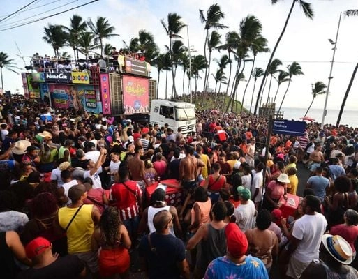 Furdunço; confira a programação e atrações que animam o pré-carnaval de Salvador