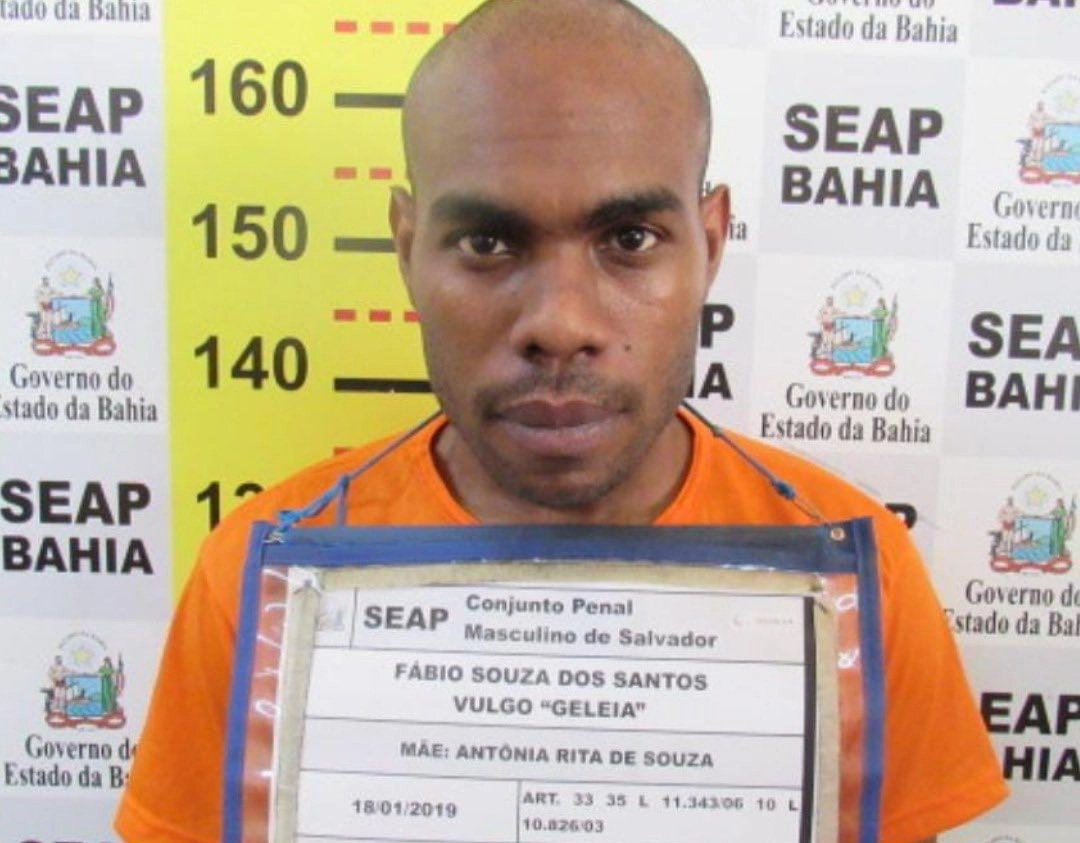 Polícia desarticula bunker ligado a traficante que fugiu de presídio em Salvador