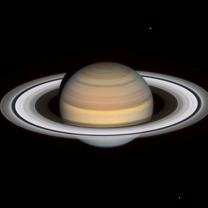 Saturno estará visível a olho nu neste sábado