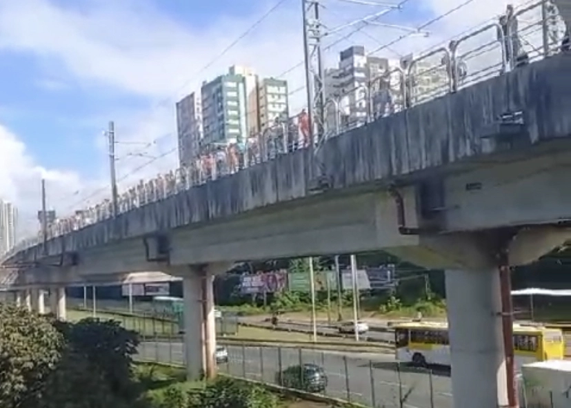 Apagão em todo o Brasil afeta Bahia e cidades ficam sem energia elétrica; metrô em Salvador foi evacuado