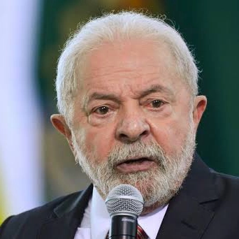 Minirreforma ministério de Lula motiva críticas de aliados