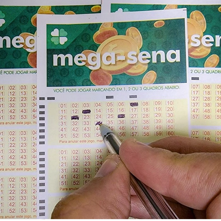 Mega-Sena deve pagar neste sábado prêmio