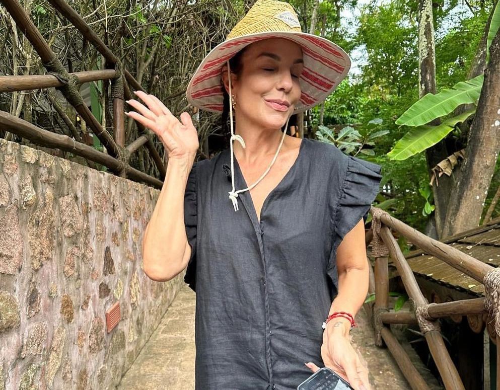 Ivete descansa em Ilha dos Frades