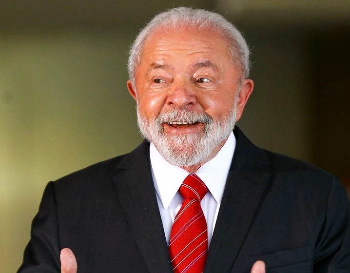 STF: Lula diz não ter pressa para escolher quem ficará no lugar de Rosa Weber; cor e gênero não serão critérios