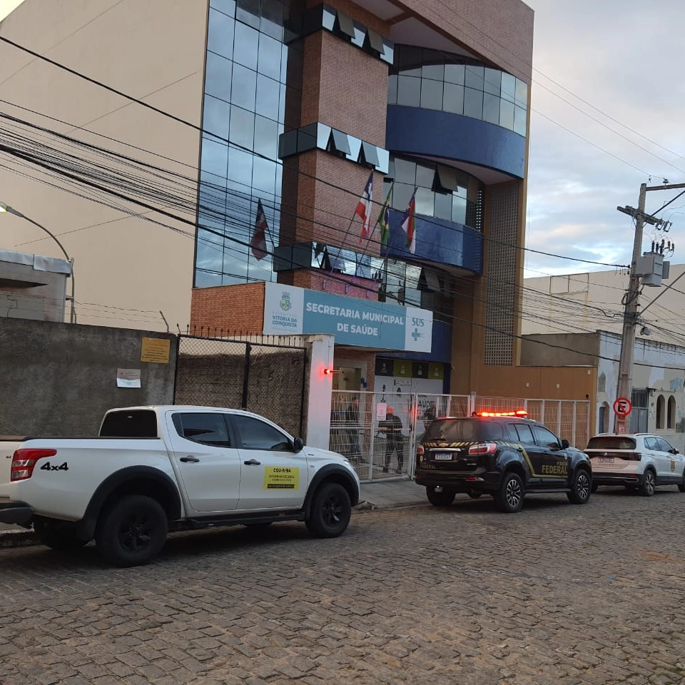 Polícia Federal investiga desvio de dinheiro durante pandemia da COVID-19 em Vitória da Conquista