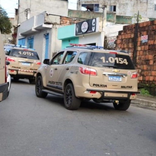 Cerco fechado: PM realiza megaoperação na Bahia e ocupa bairro de Salvador