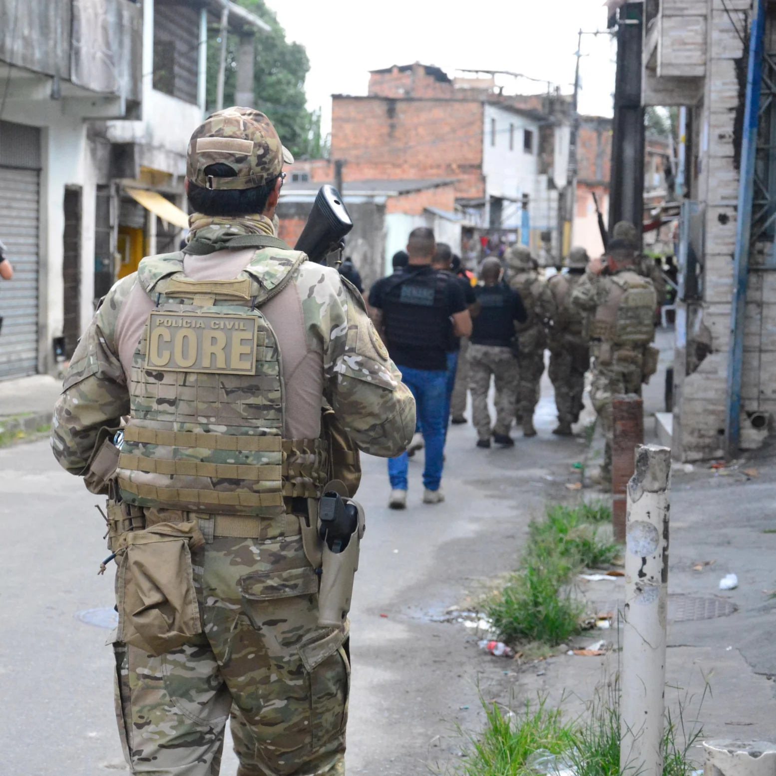 Mais um suspeito de matar policial em Valéria morre em confronto com policiais