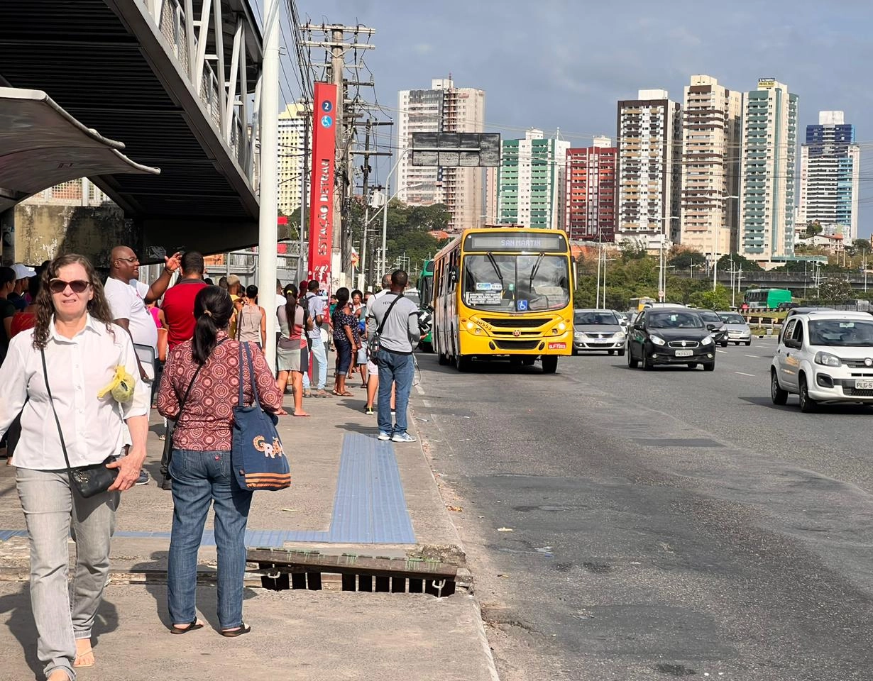 Rodoviários ameaçam greve e Semob tenta reunir categoria e patronato para acabar com impasse