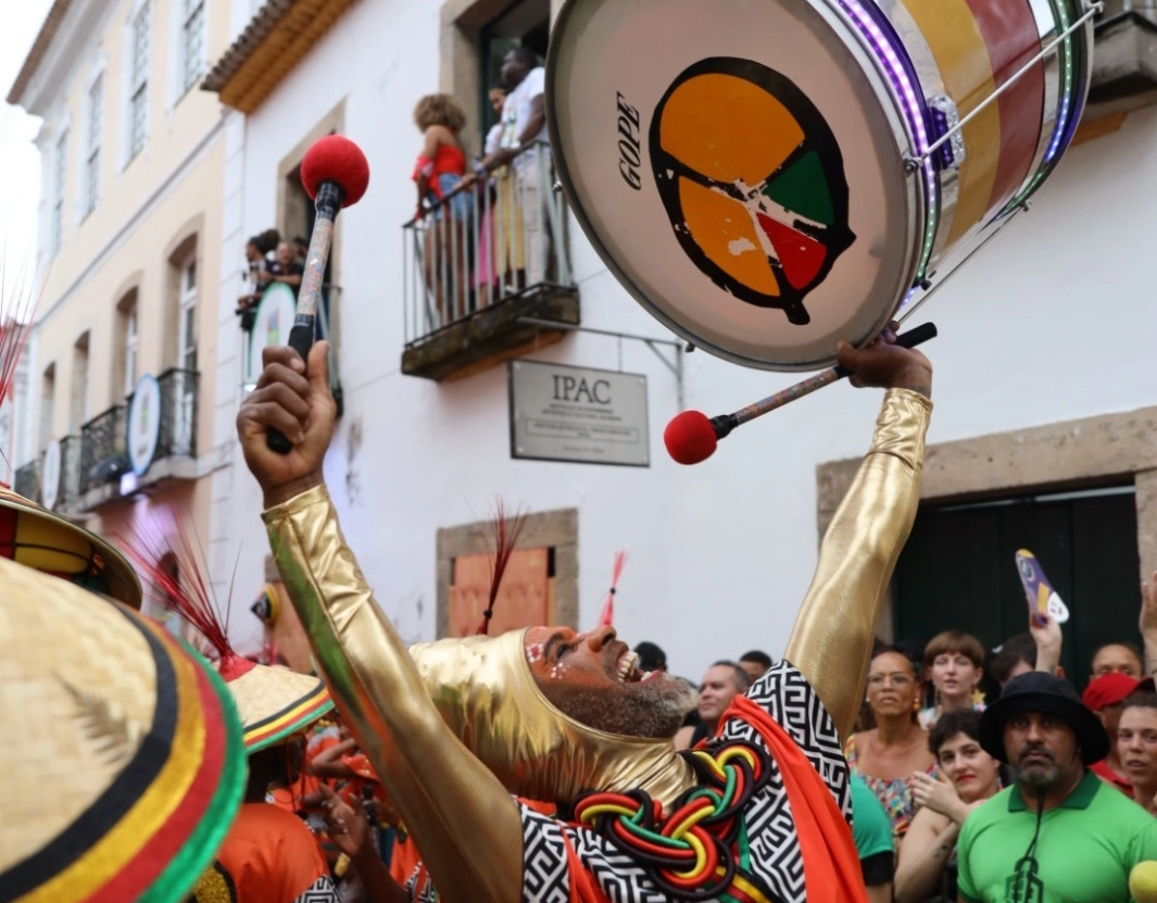 Carnaval do Pelourinho é aberto oficialmente por Jerônimo e Geraldo Júnior