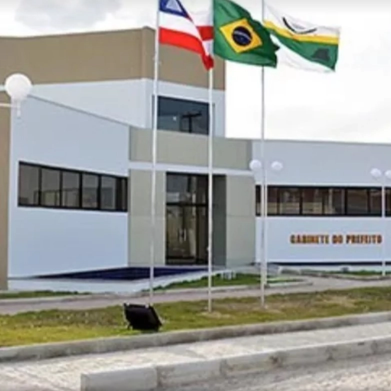 MP abre processo para apurar contrato de R$ 4 mi entre Prefeitura de Santaluz e empresa de engenharia