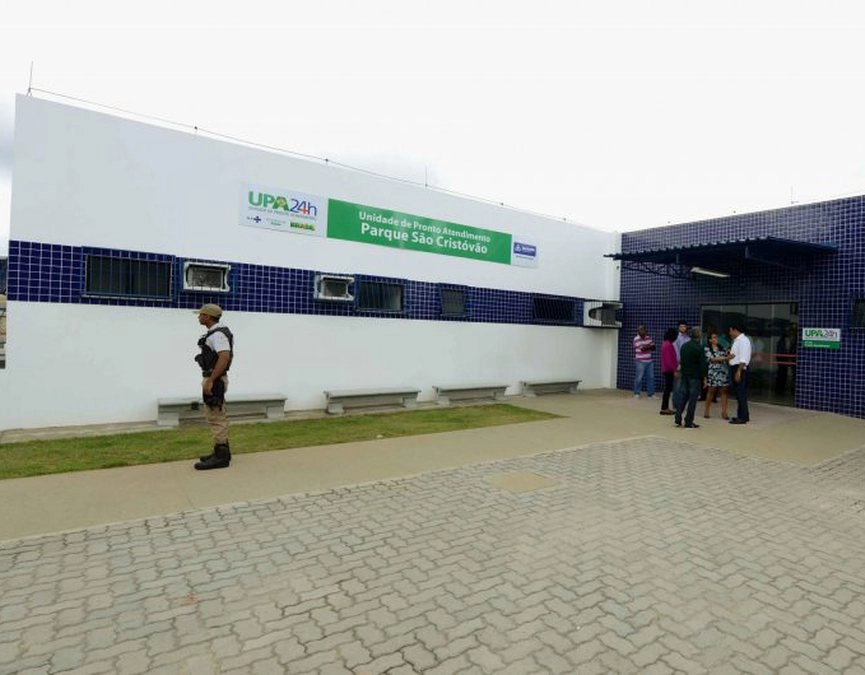 Troca de tiros na Estrada Velha do aeroporto provoca suspensão de aulas e transporte coletivo