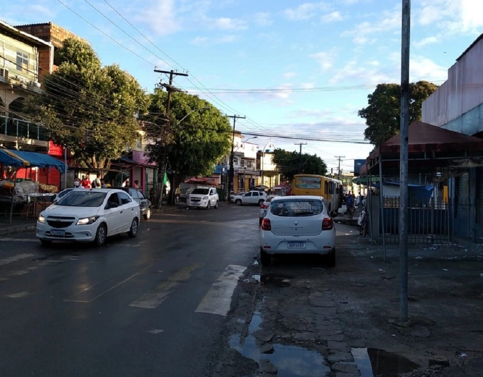 Ônibus deixam de circular em Valéria após madrugada de tiroteio