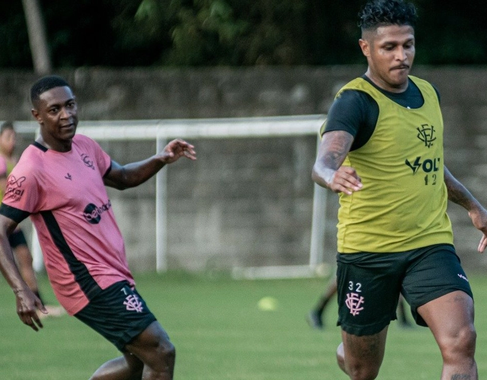 Vitória enfrenta o Mirassol nesta sexta