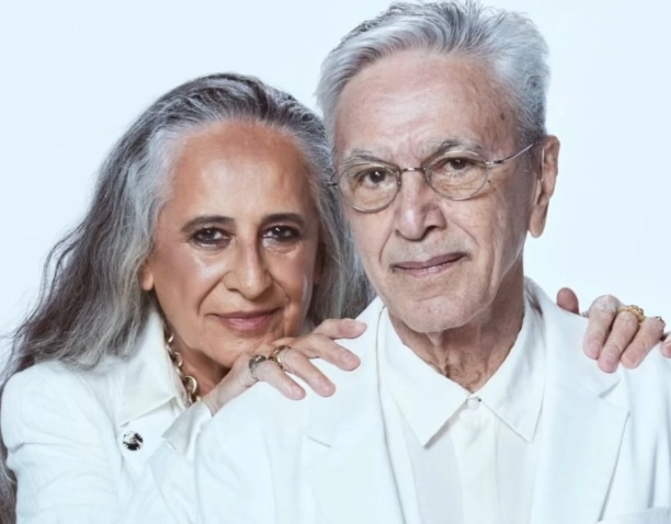 Caetano Veloso mostra ensaios para turnê ao lado de Maria Bethânia