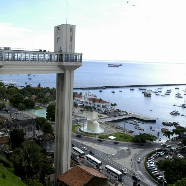 Semana em Salvador deve ser de céu nublado e poucas chuvas