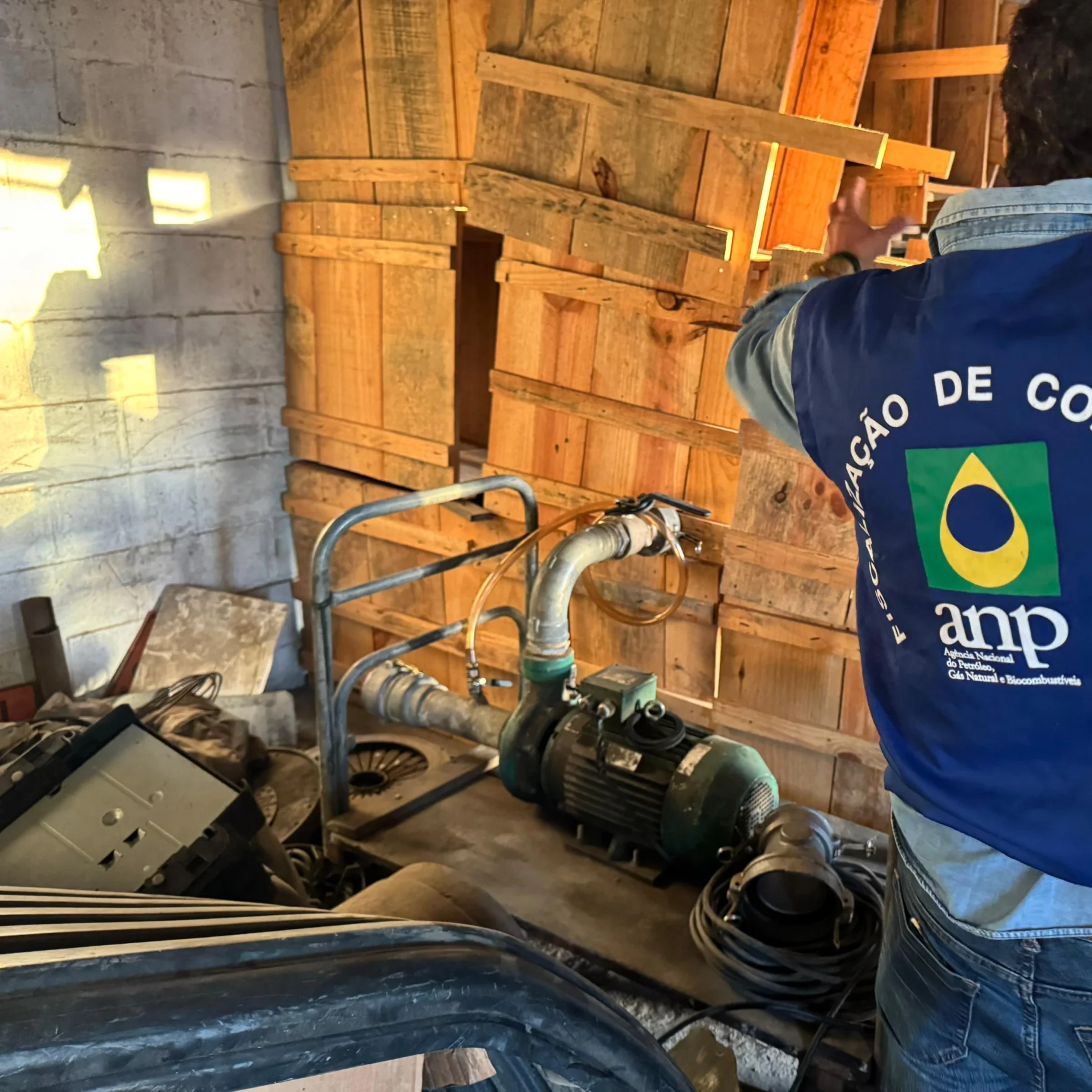 Empresários baianos que têm relação com o PCC e adulteram combustíveis são alvos de operação