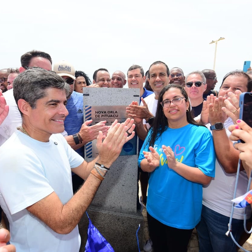 Prefeitura entrega Orla de Pituaçu com calçadão, ciclovia e três quilômetros requalificados