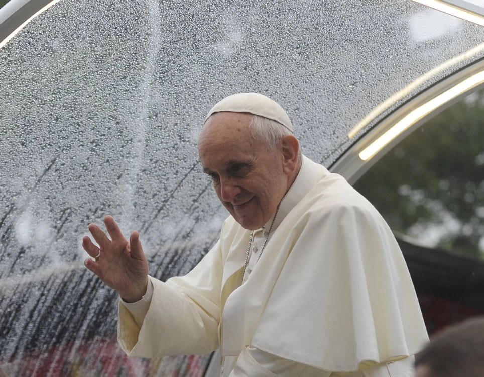 Comissão  do Vaticano pede indenização de vítimas de abuso