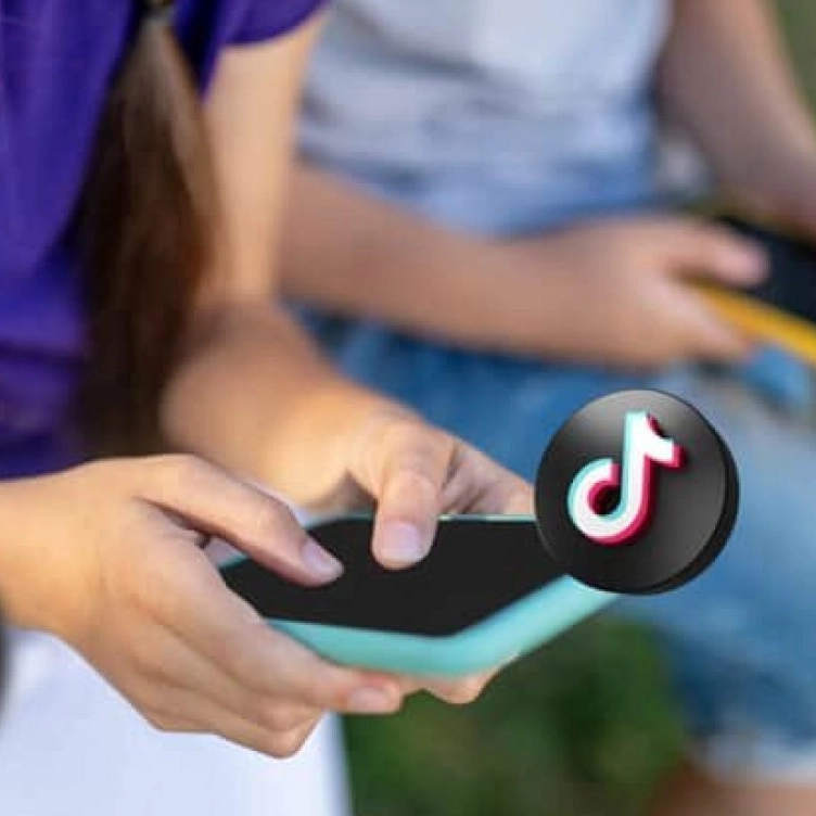 TikTok vai limitar uso de filtros para menores de 18 anos