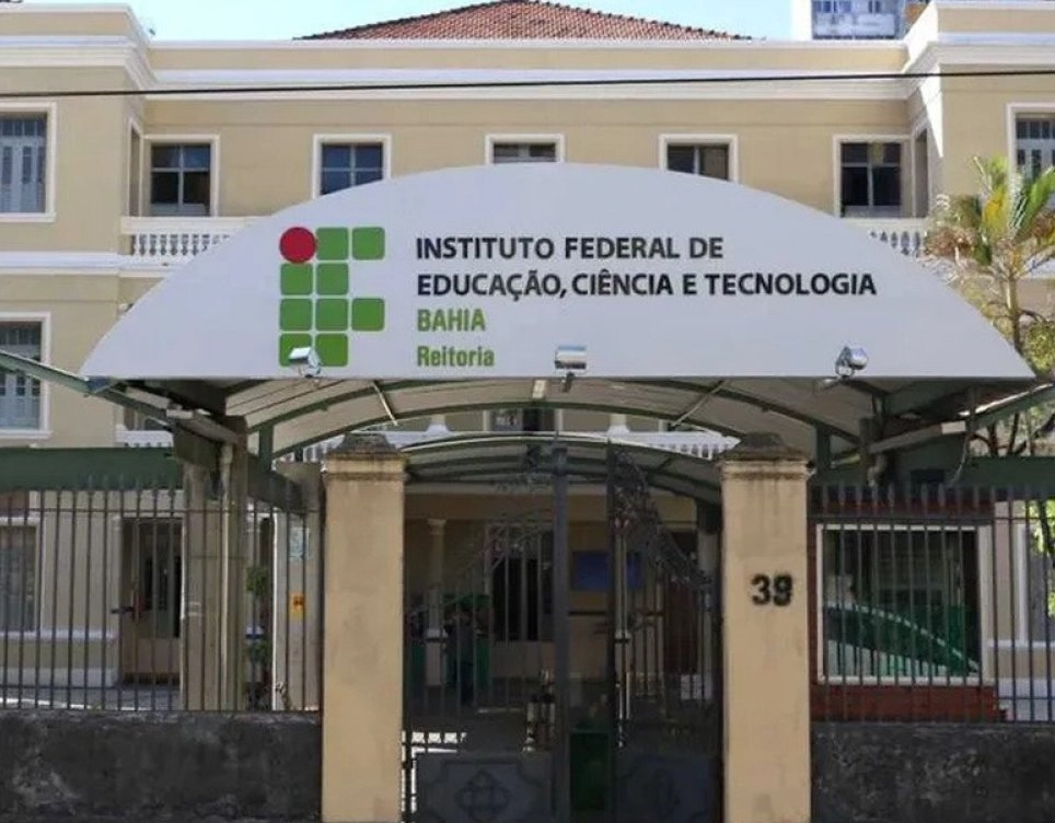 IFBA realiza concurso para professor substituto; veja vagas