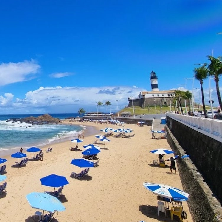 Salvador tem com 13 praias impróprias para banho no fim de semana