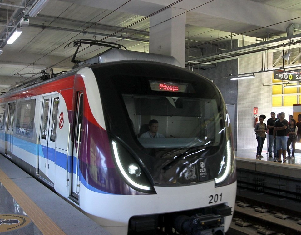 Justiça suspende lei que criava vagões exclusivos para mulheres no metrô de Salvador
