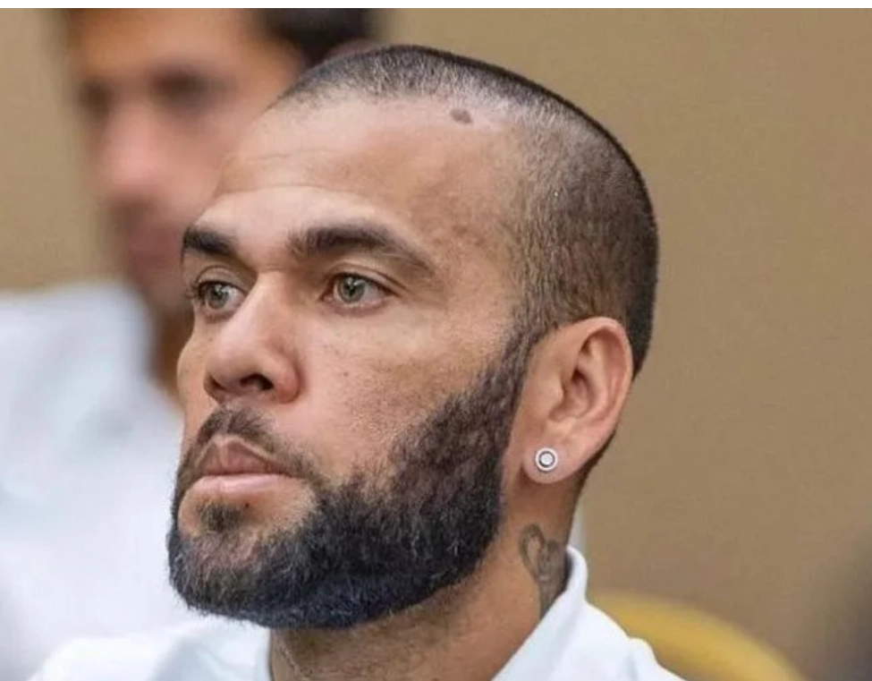 MP de Barcelona recorre contra anulação da condenação de Daniel Alves