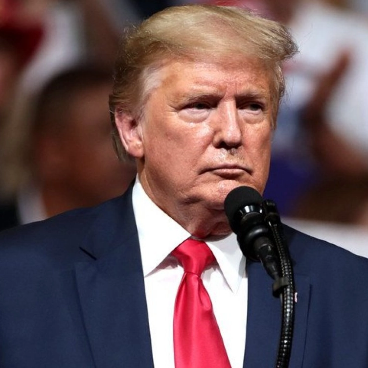 Trump parabeniza papa Leão XIV e celebra eleição do primeiro pontífice americano