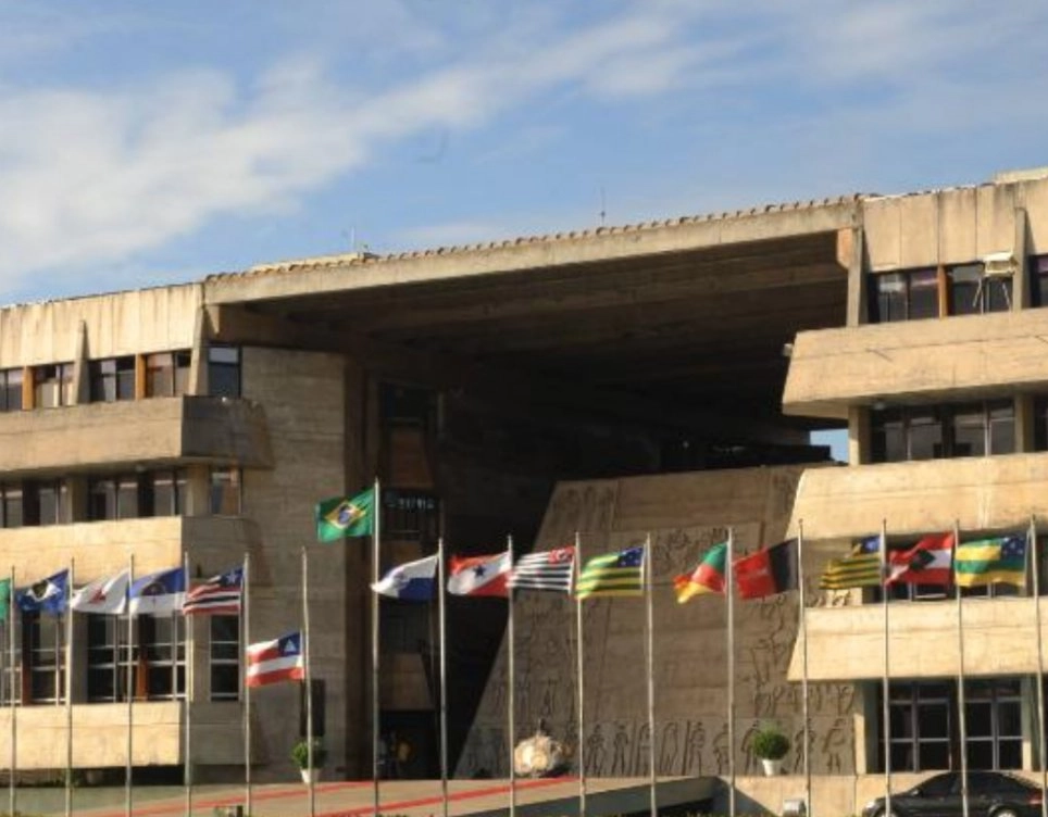 Deputado propõe fim de descontos sem autorização em benefícios de aposentados na Bahia