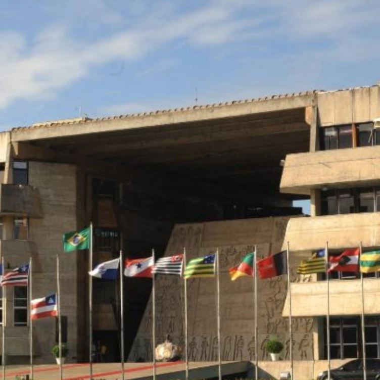 Deputado propõe fim de descontos sem autorização em benefícios de aposentados na Bahia