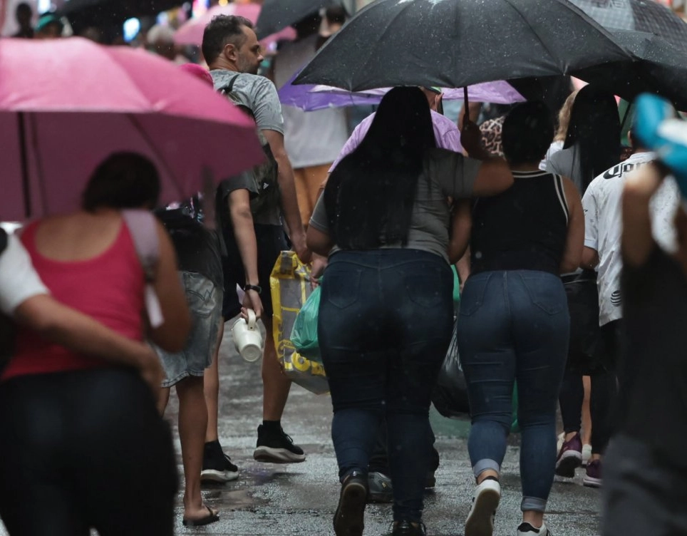 Semana será de tempo instável e pancadas de chuva em Salvador, diz Codesal