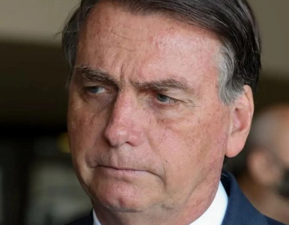 General ameaçou prender Bolsonaro em caso de golpe, confirma ex-comandante da Aeronáutica