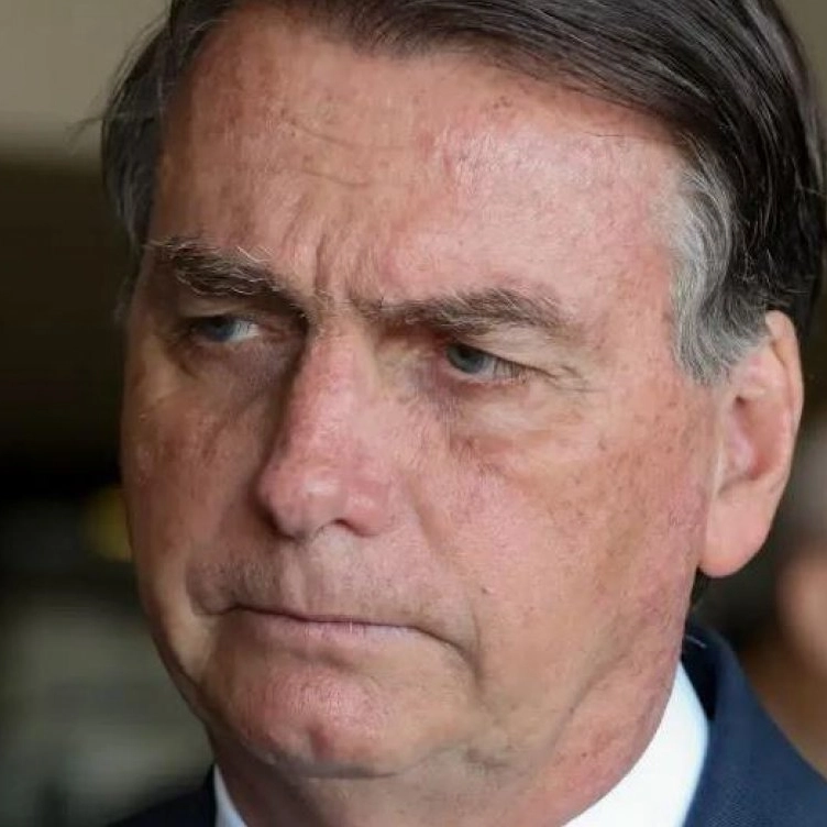 General ameaçou prender Bolsonaro em caso de golpe, confirma ex-comandante da Aeronáutica
