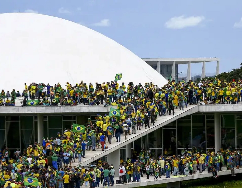 Marinha expulsa suboficial envolvido nos atos de 8 de Janeiro