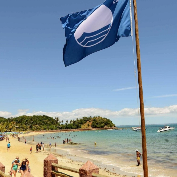 Praia na Ilha dos Frades é eleita a melhor do mundo em ranking internacional