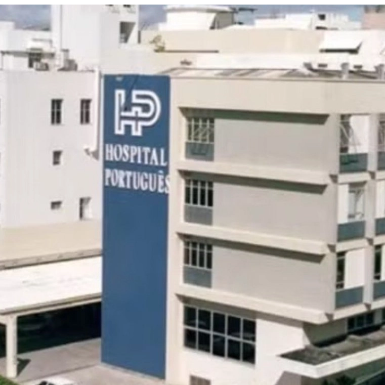 Duas funcionárias ficam feridas após queda de elevador em hospital de Salvador