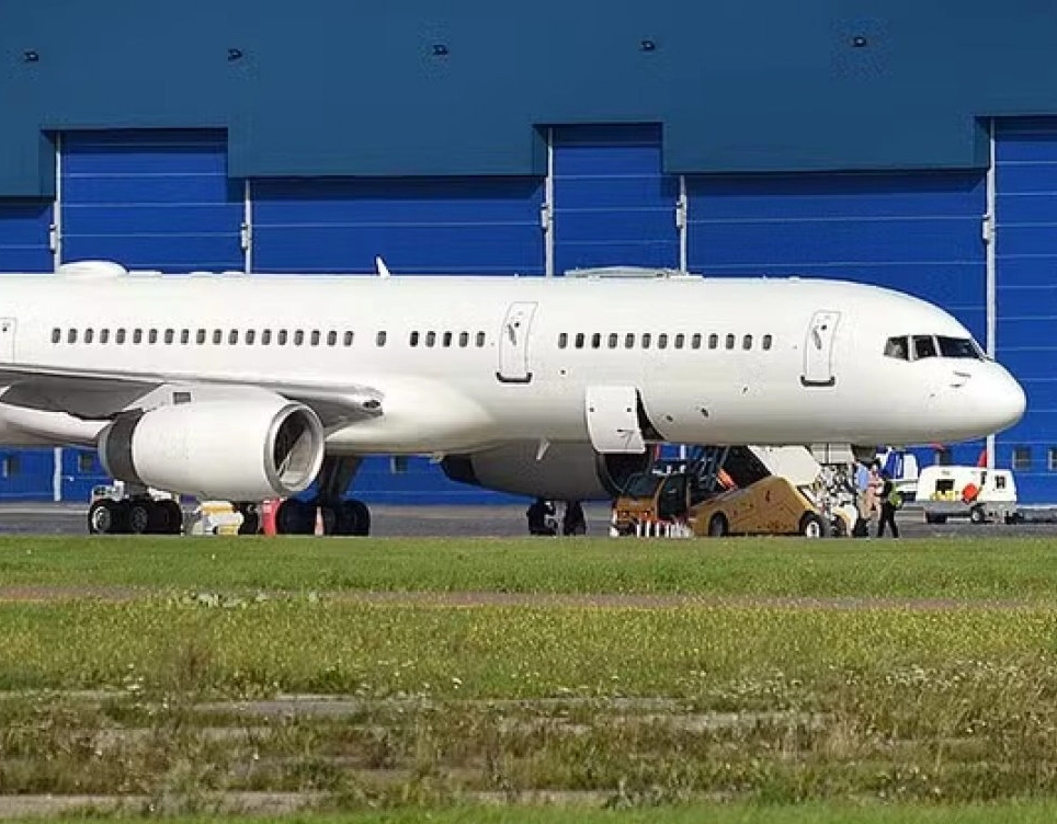 PF confirma que avião militar dos EUA em Porto Alegre trazia diplomatas